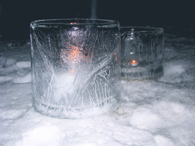 hand made ice lanterns 5 gallon bucket tea light