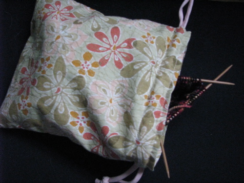 self lined drawstring bag with knitting project