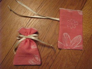 fabric gift bags with sewn in ties made from scraps